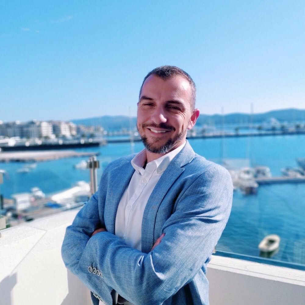 Predrag Milutinovic | CEO at #TechConsults | tech-consult.me | LinkedIn profile